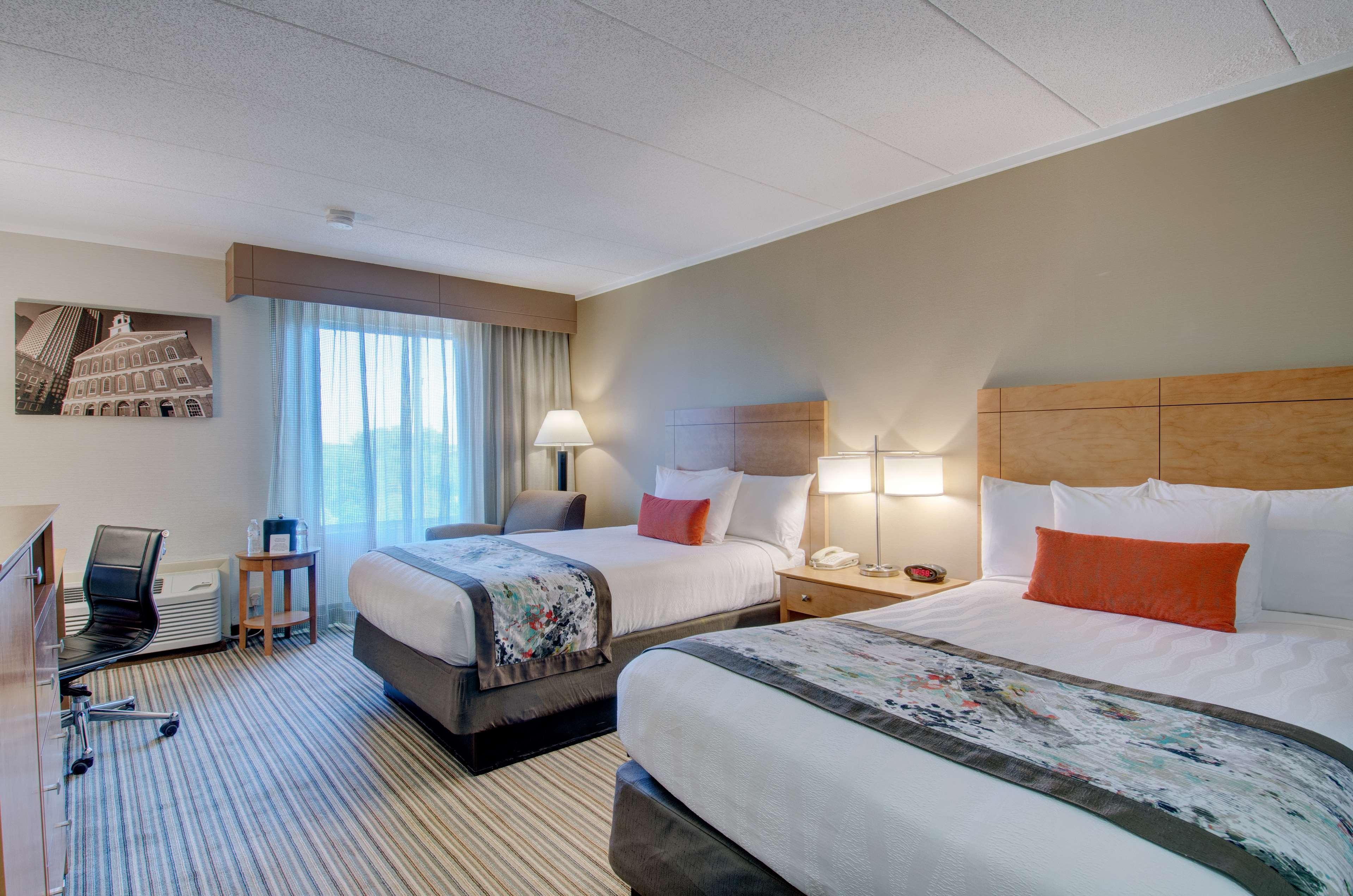 Best Western Plus Waltham Boston Exterior photo