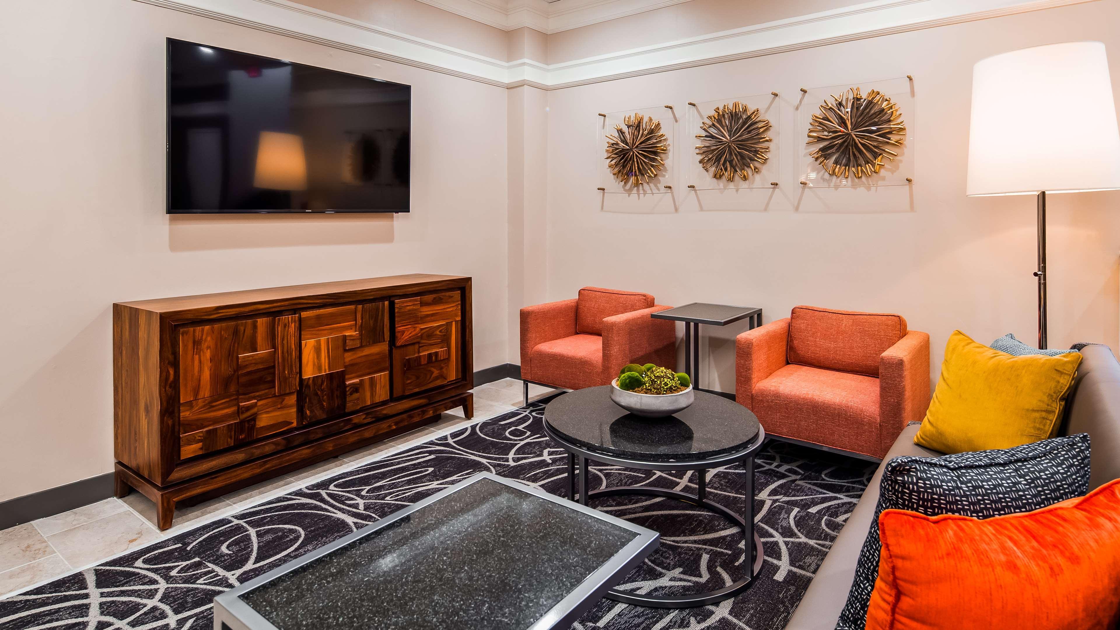 Best Western Plus Waltham Boston Exterior photo