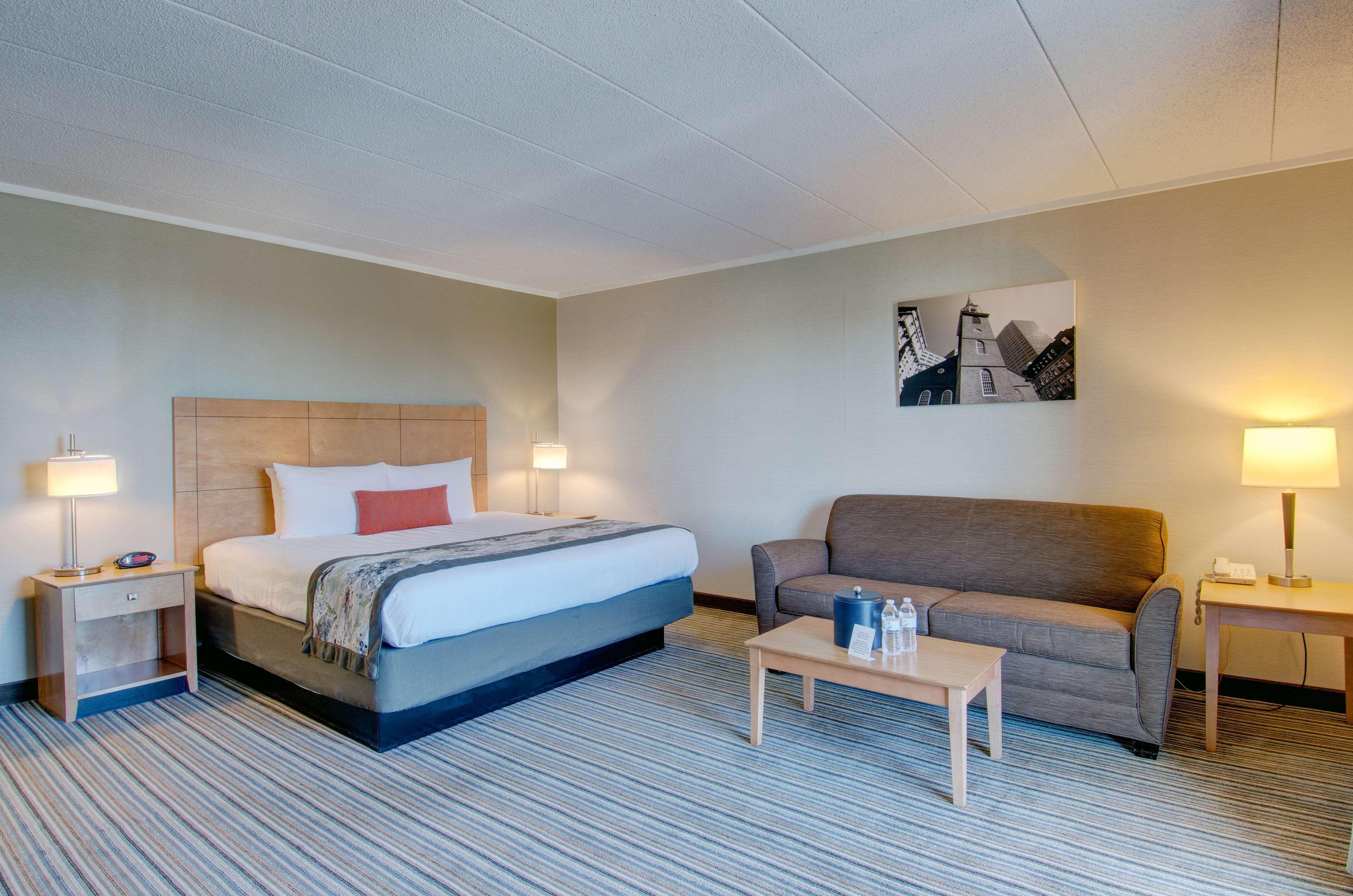 Best Western Plus Waltham Boston Exterior photo