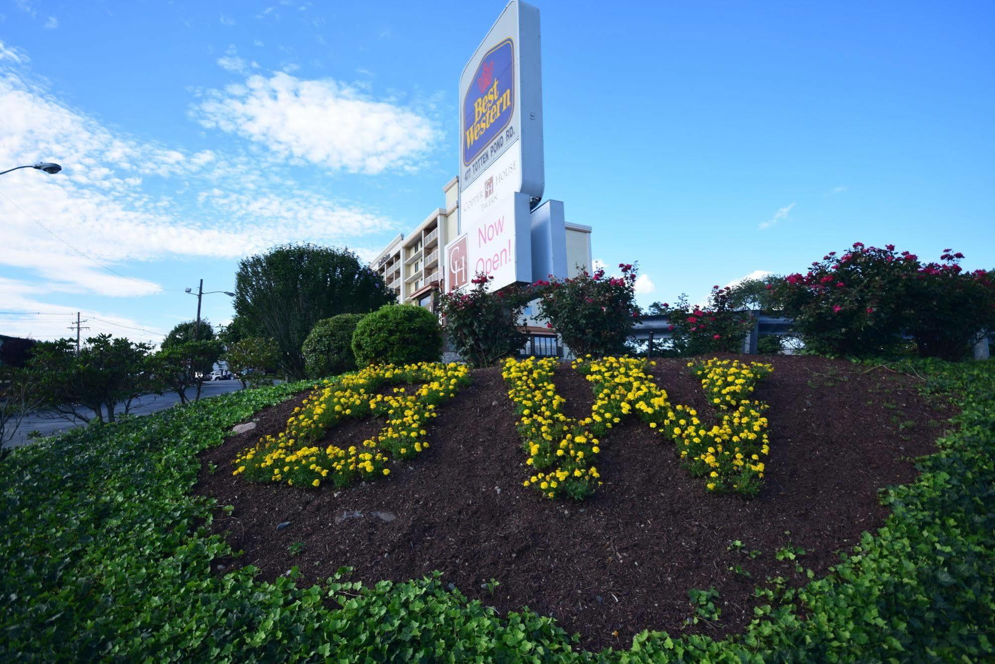 Best Western Plus Waltham Boston Exterior photo