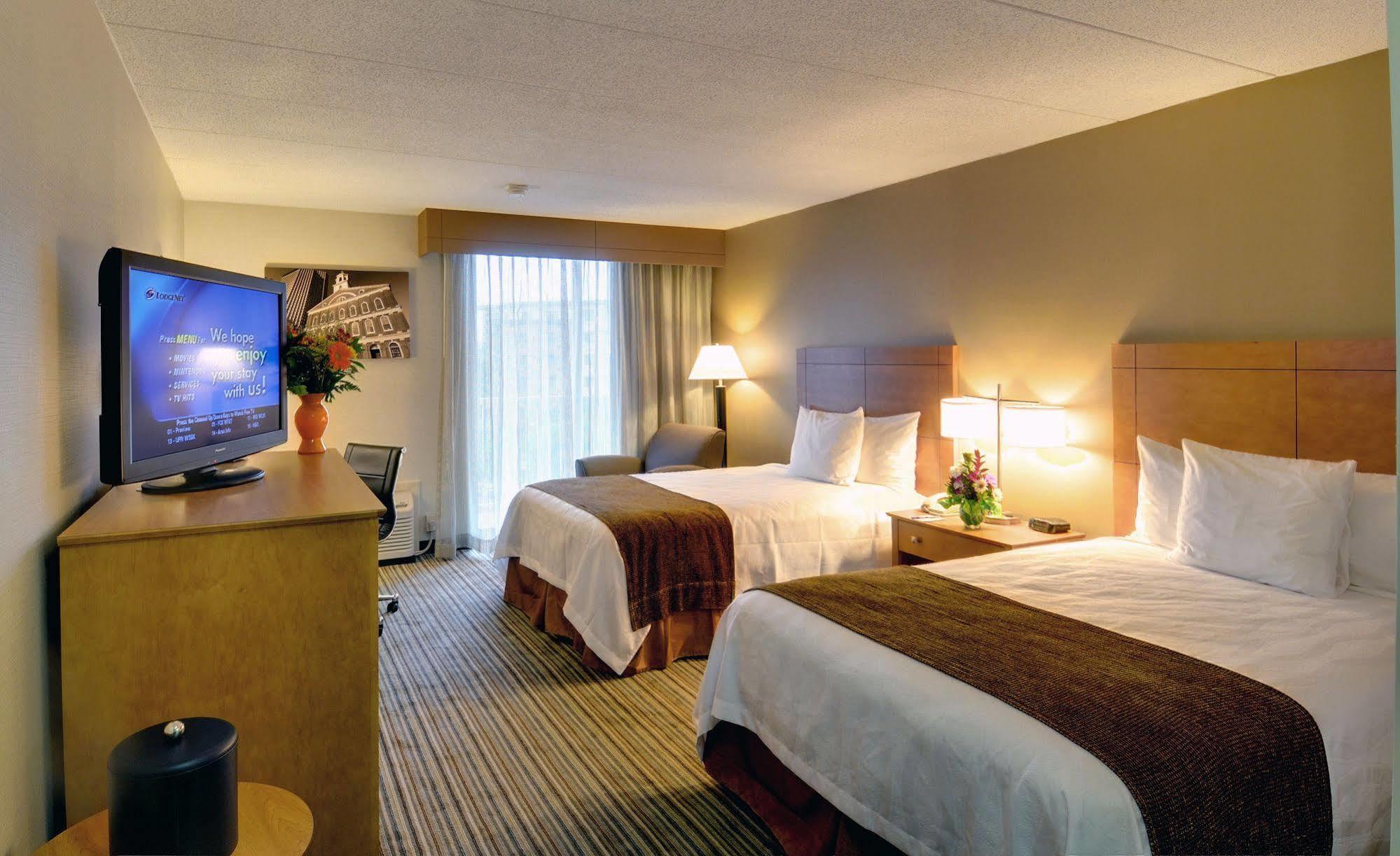Best Western Plus Waltham Boston Exterior photo