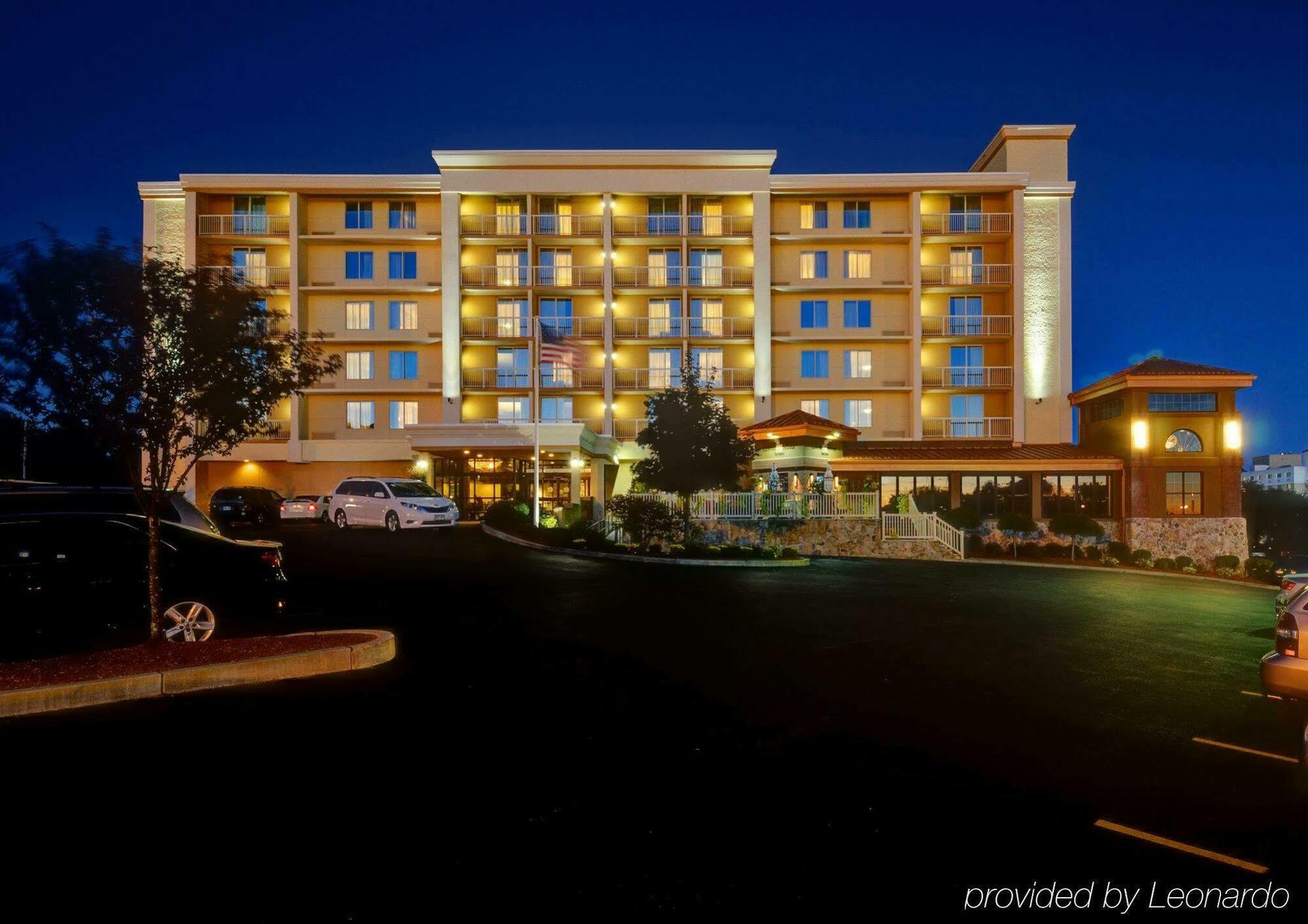 Best Western Plus Waltham Boston Exterior photo